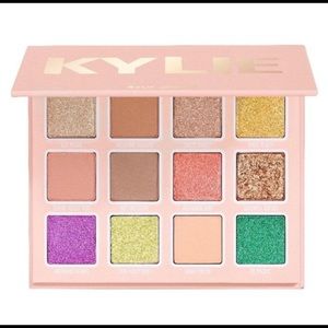 Kylie Cosmetics Under the Sea palette